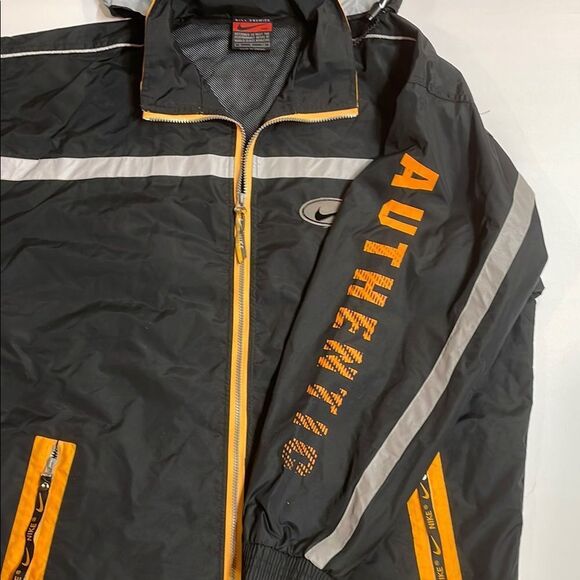 Nike Black and Orange Windbreaker with Reflective Accents Vintage Mens Sz S-L - Picture 7 of 8